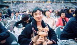 娱乐圈吃瓜播报在哪看,吃瓜播报，尽在掌握！