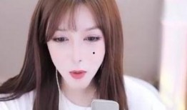 娱乐吃瓜女主播,揭秘娱乐吃瓜女主播的崛起之路