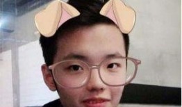 娱乐吃瓜主播说的不怕得罪人吗,揭秘娱乐吃瓜主播的“不怕得罪人”态度