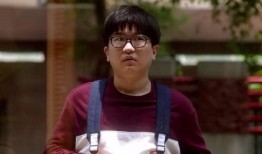 娱乐吃瓜男主角,揭秘吃瓜男主角背后的故事